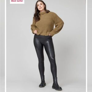 Spanx faux leather moto legging in black. Small. Worn once